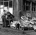 marchand de légume au coin de rue