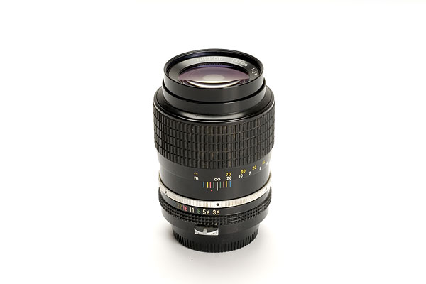 Nikkor 135 mm 1 : 3.5 - Modifié AI