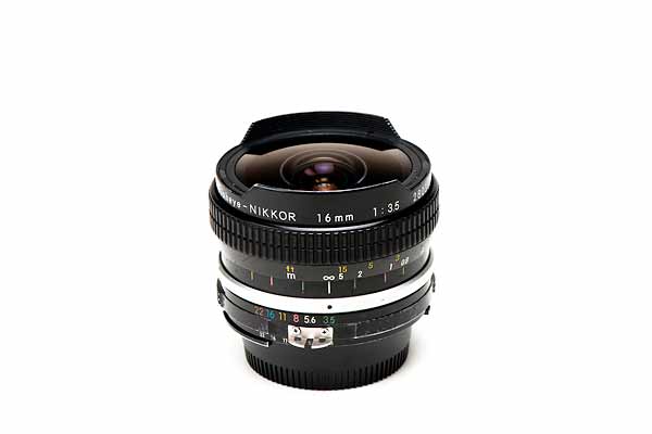 Nikkor Fisheye 16 mm 1 : 3.5 - modifié AI