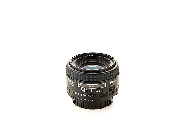 Nikkor 28 mm 1 : 2.8 - AF