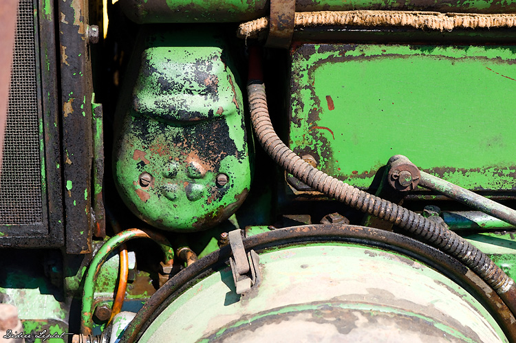 Ancien tracteur agricole